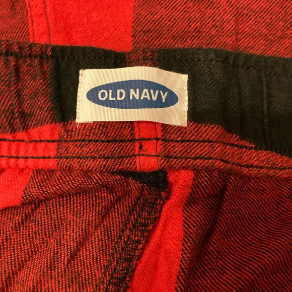 Old Navy Men’s Plaid PJ Pants - Picture 3 of 4